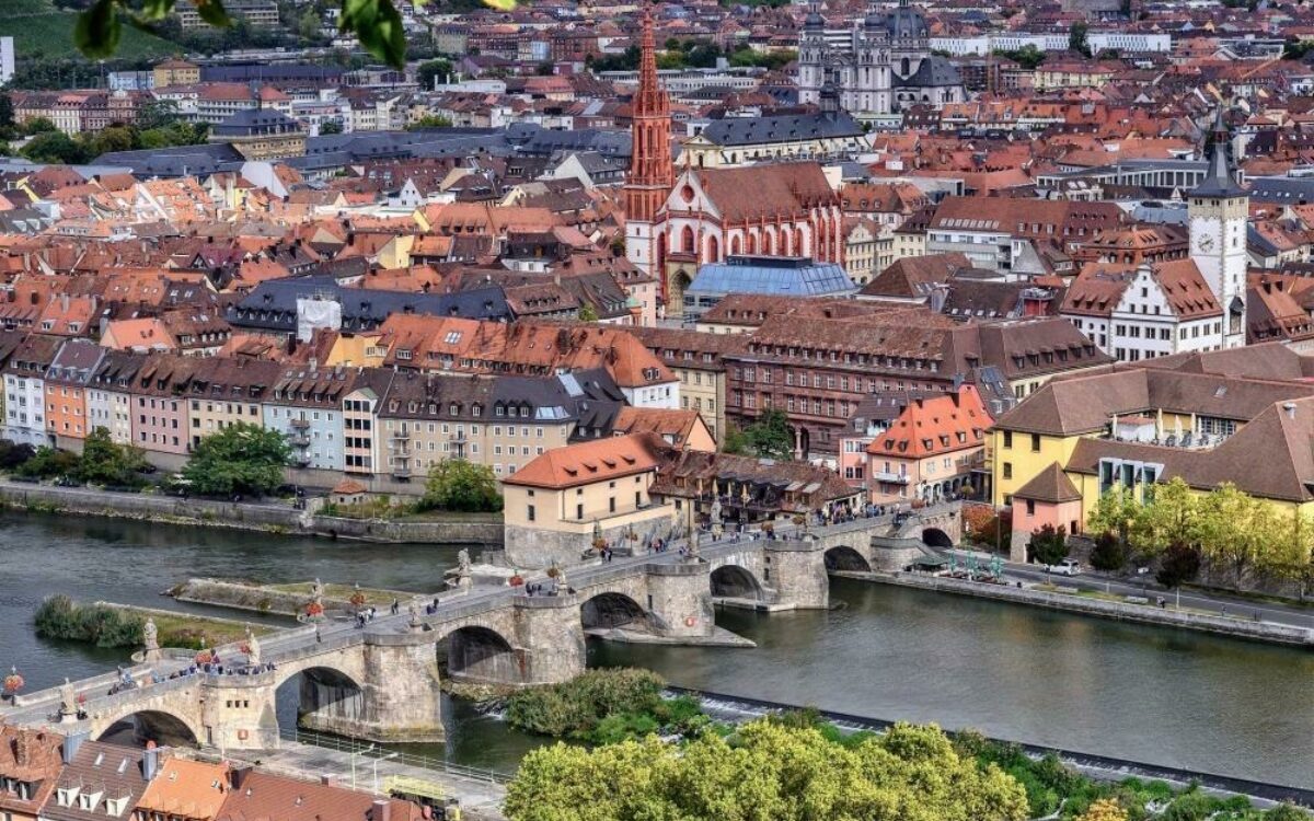 1607940822wrrzburg innenstadt rbersicht pixabay 1607940822wrrzburg innenstadt rbersicht pixabay
